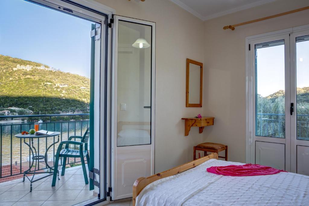 Galini Studios Sívota Kamer foto
