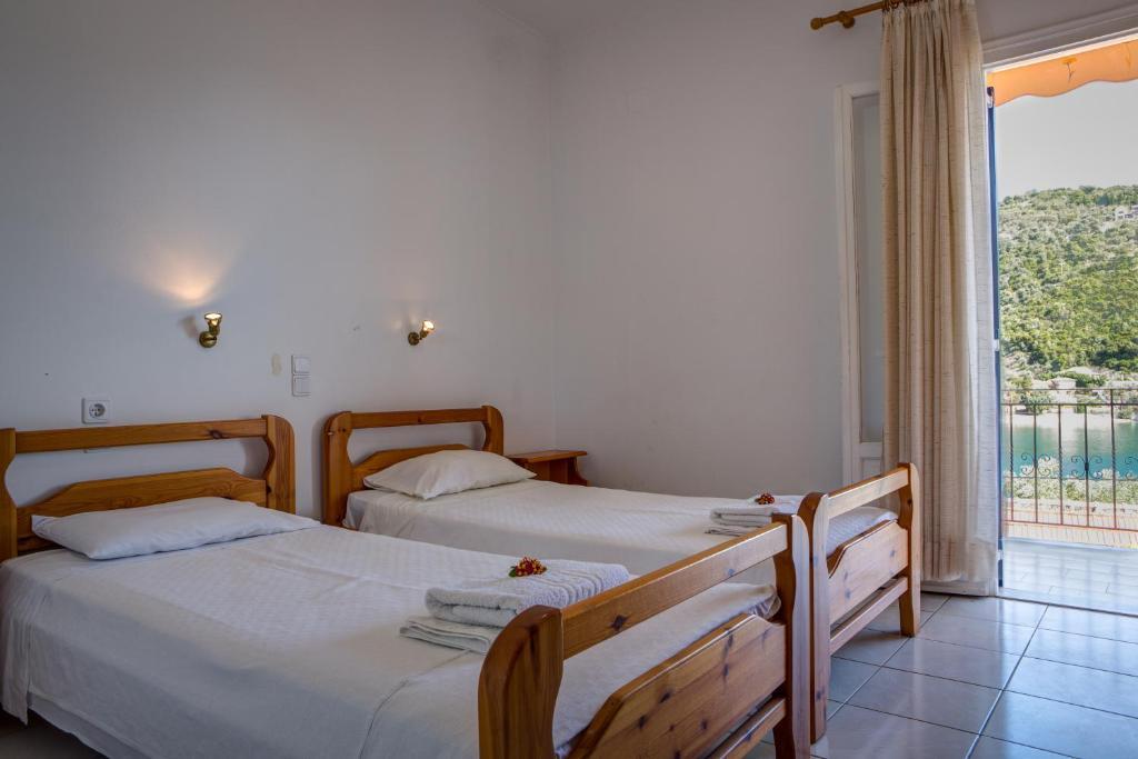 Galini Studios Sívota Kamer foto